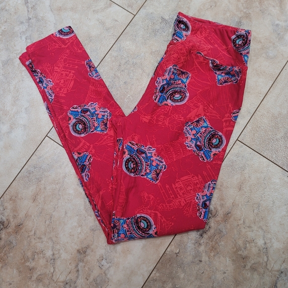 LuLaRoe Camera Print Leggings OS - Picture 2 of 6